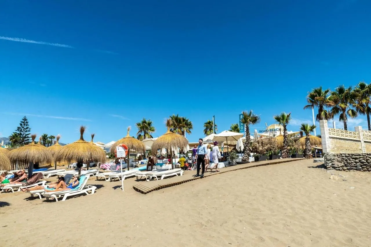 Marbella Lovely 3-Bedroom Apartment 350 M Walk To The Beach 0*,  España